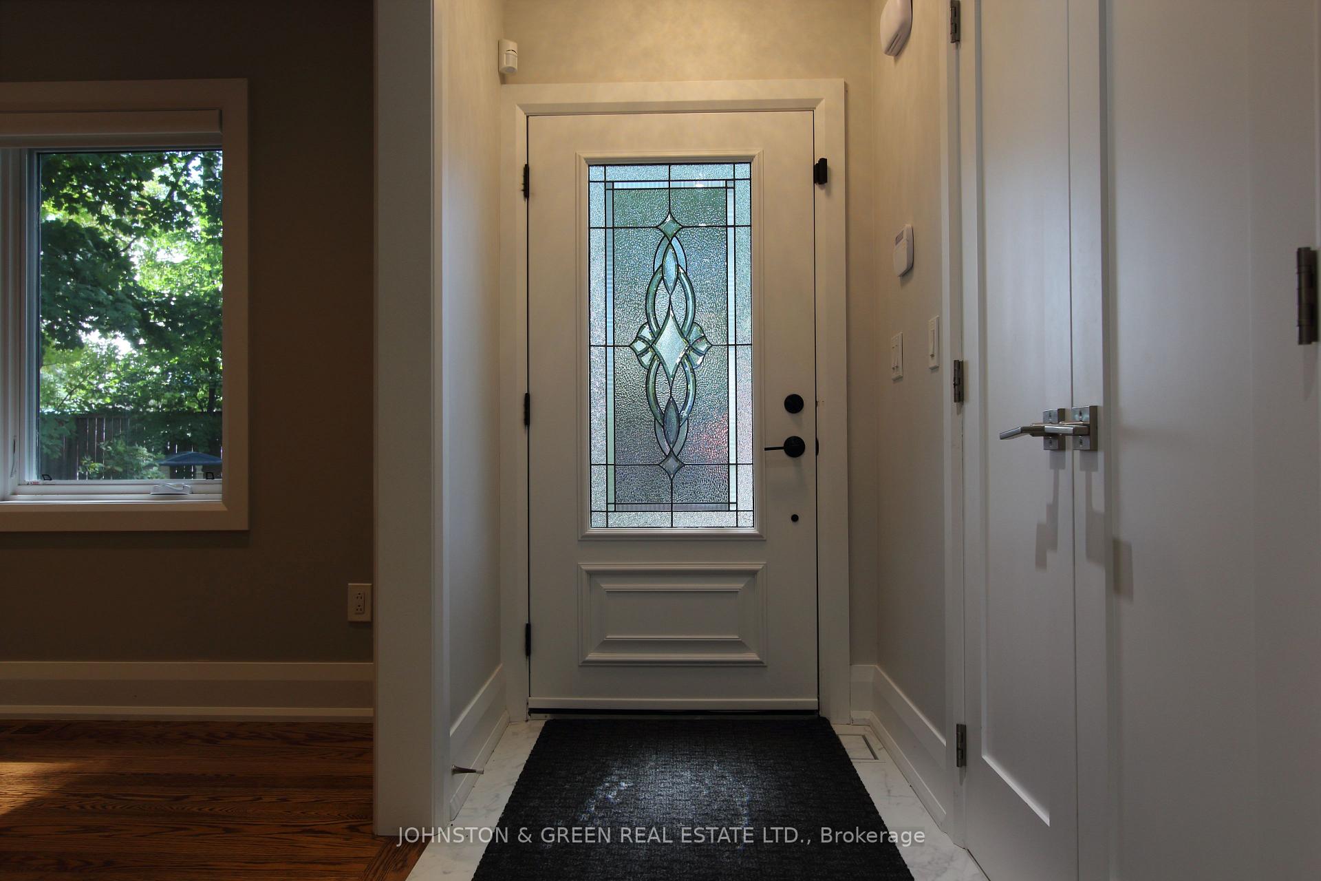 Photo 20 of 752 O'Connor Drive, Toronto, East York — HOMEH