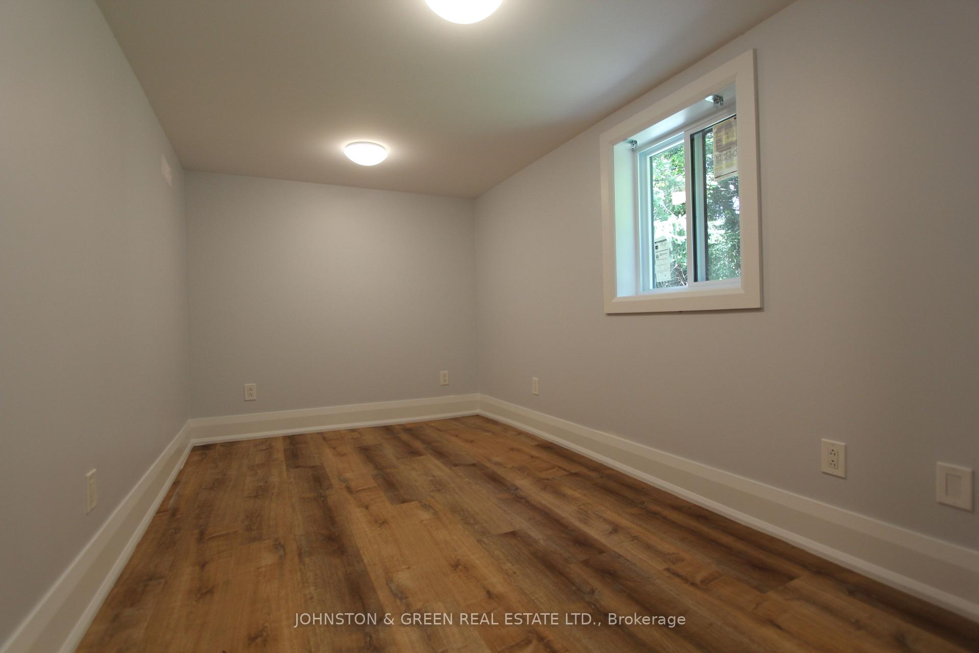 Photo 13 of 752 O'Connor Drive, Toronto, East York — HOMEH