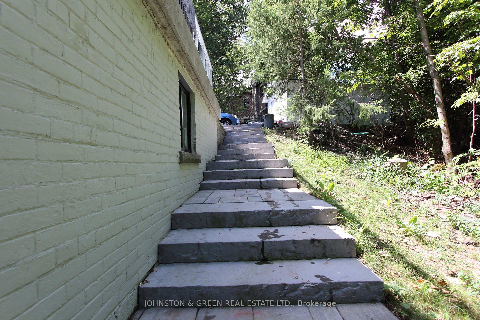 Photo 24 of 752 O'Connor Drive, Toronto, East York — HOMEH