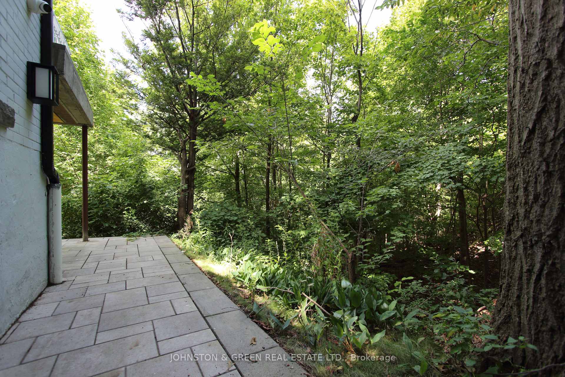 Photo 25 of 752 O'Connor Drive, Toronto, East York — HOMEH