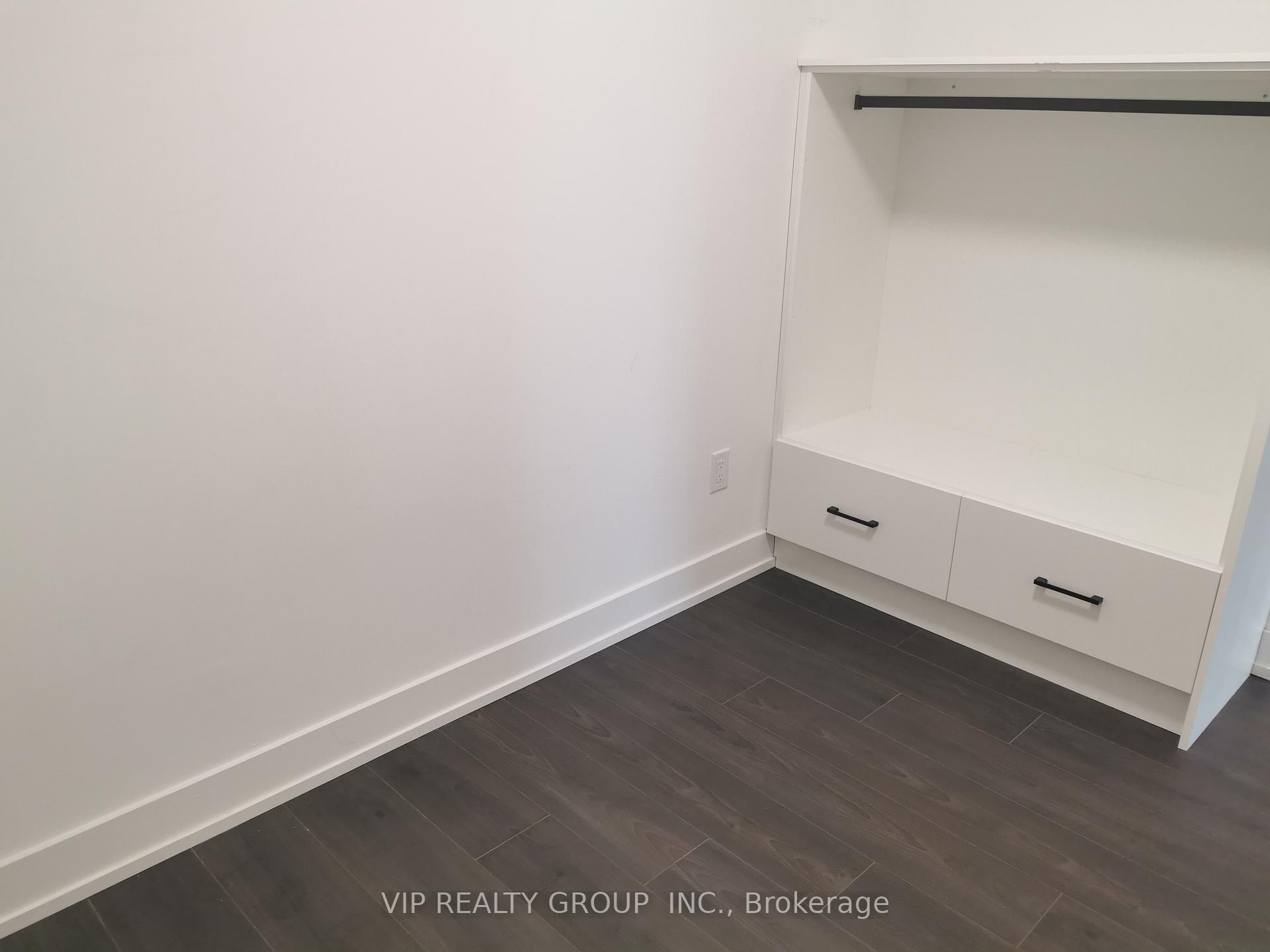 Photo 2 of Unit 1116, 9 Clegg Road, Markham, Unionville — HOMEH