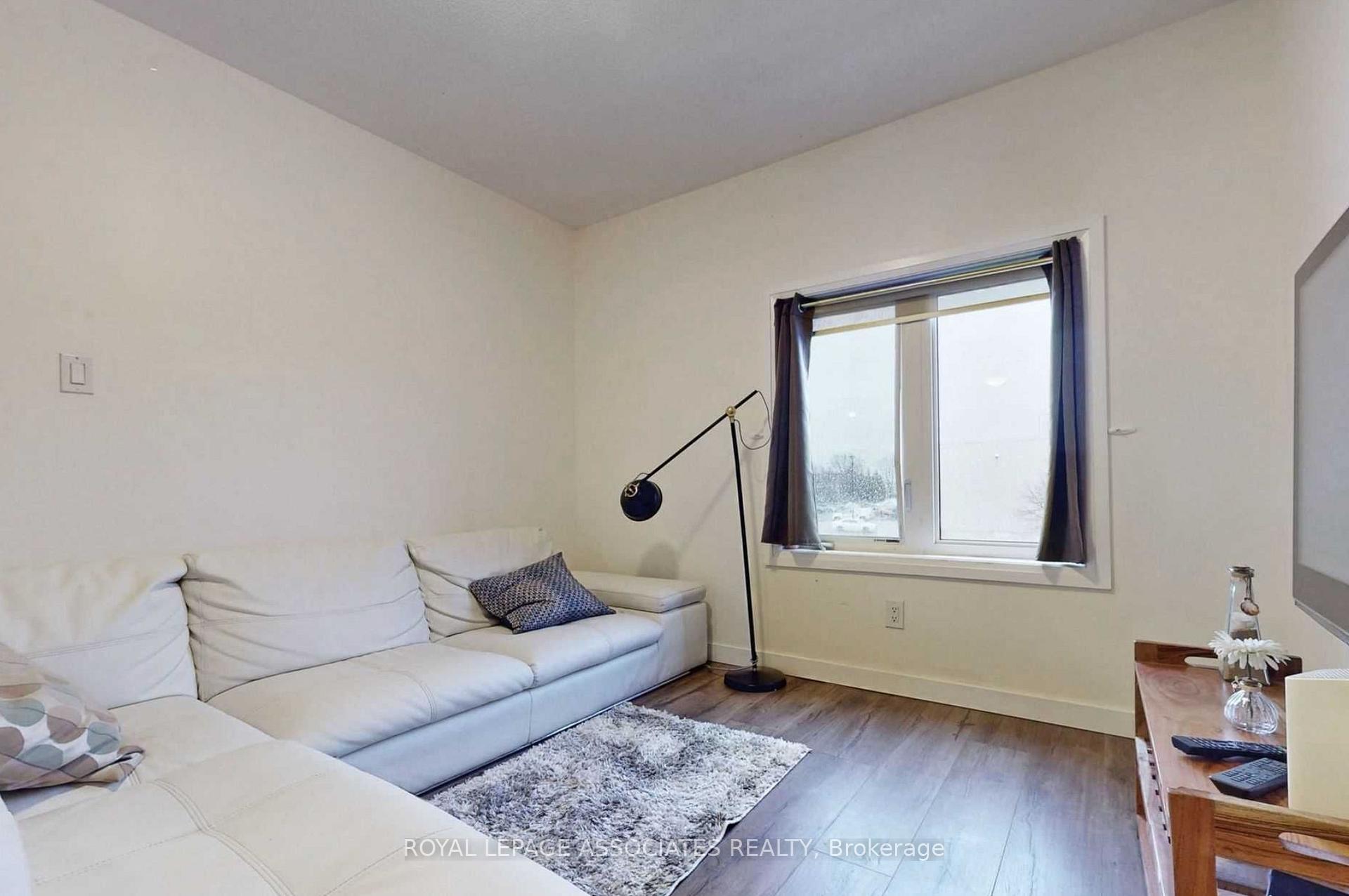 Photo 20 of 8 Longshore Way, Whitby, Lynde Creek — HOMEH