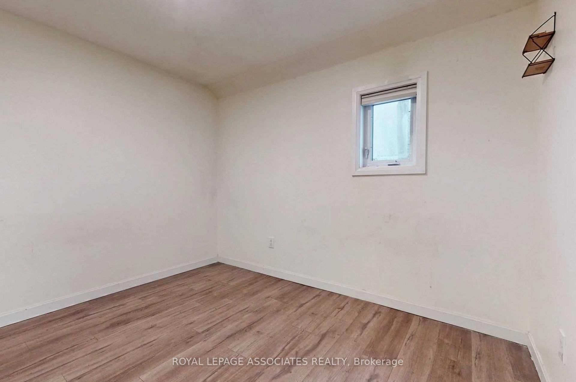 Photo 15 of 8 Longshore Way, Whitby, Lynde Creek — HOMEH