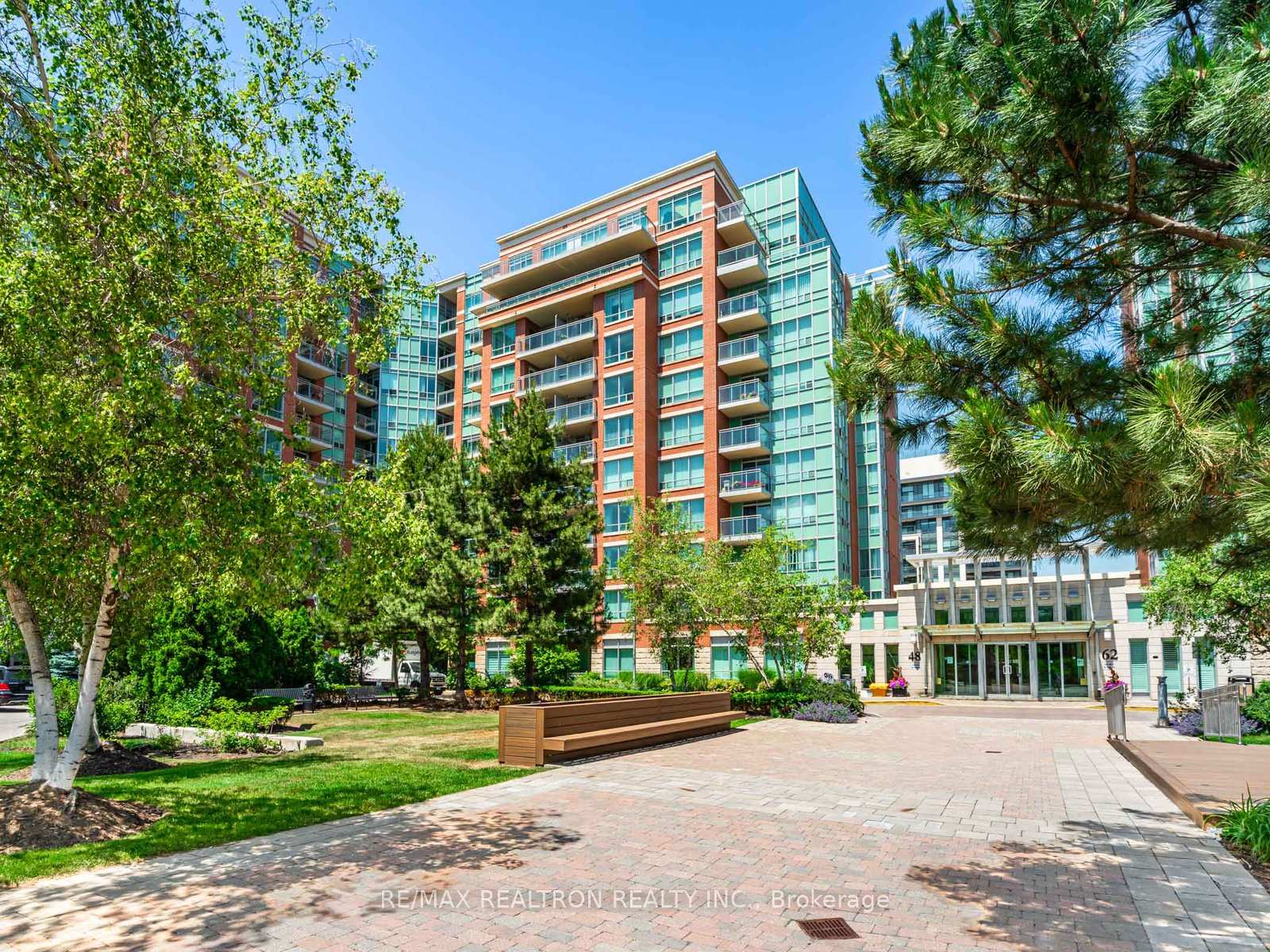 Photo 14 of Unit LPH 2, 48 Suncrest Boulevard, Markham, Commerce Valley — HOMEH