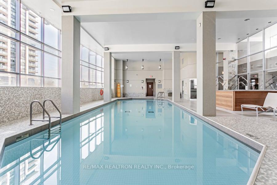 Photo 9 of Unit LPH 2, 48 Suncrest Boulevard, Markham, Commerce Valley — HOMEH