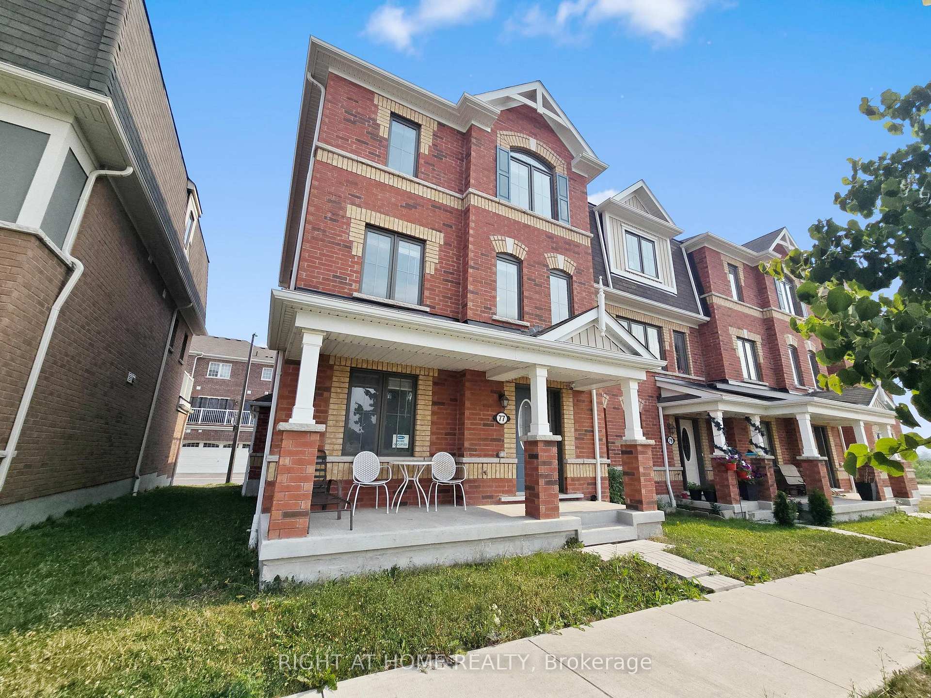 Photo 15 of 77 whitefish Street, Whitby, Lynde Creek — HOMEH