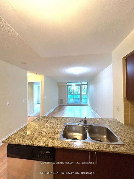 Photo 5 of Unit 311, 30 Clegg Road, Markham, Unionville — HOMEH