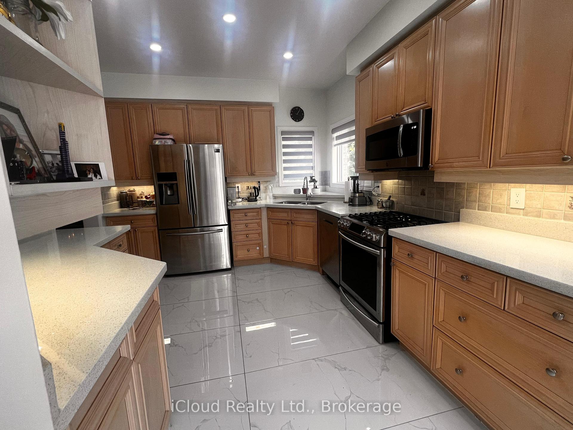 Photo 12 of Unit #Main, 2357 Southcott Road, Pickering, Brock Ridge — HOMEH