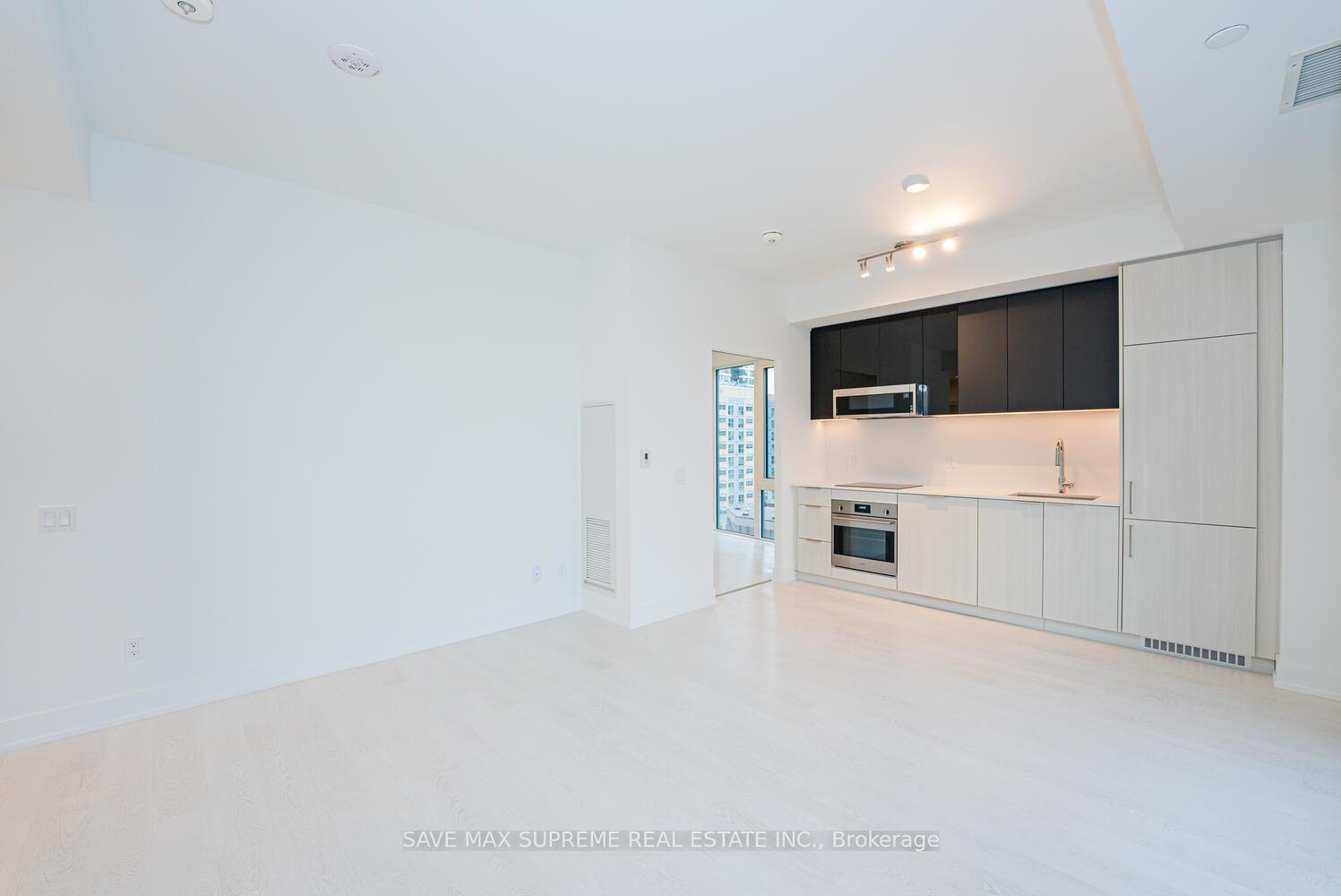 Photo 9 of Unit 911, 308 Jarvis Street, Toronto, Church-Yonge Corridor — HOMEH