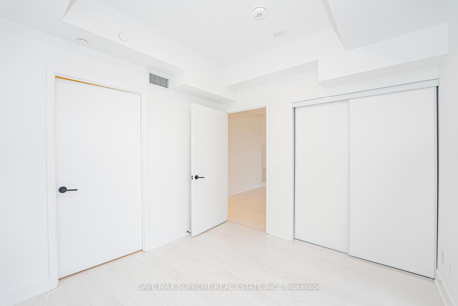 Photo 3 of Unit 911, 308 Jarvis Street, Toronto, Church-Yonge Corridor — HOMEH