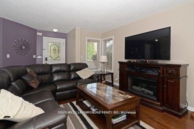 Photo 2 of 65 Bridges Drive, Clarington, Newcastle — HOMEH