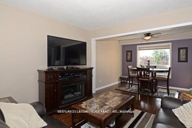 Photo 8 of 65 Bridges Drive, Clarington, Newcastle — HOMEH