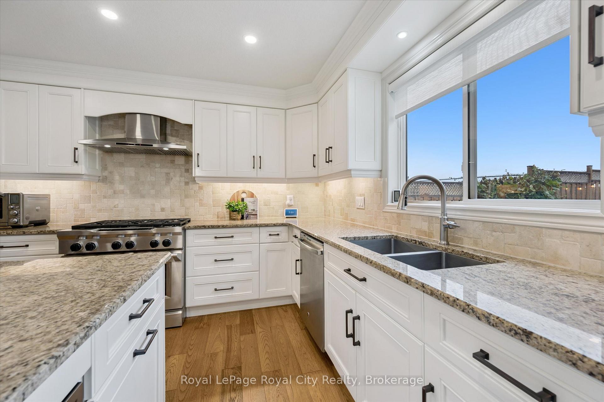 Photo 15 of 47 Norton Drive, Guelph, Grange Road — HOMEH