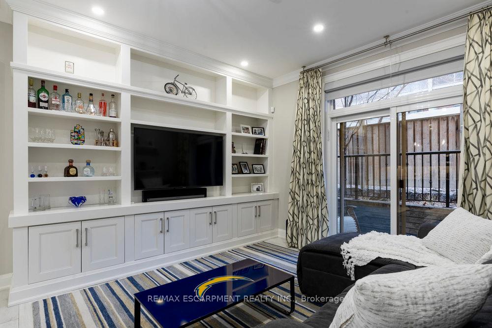 Photo 11 of Unit 102, 208 Bold Street, Hamilton, Durand — HOMEH
