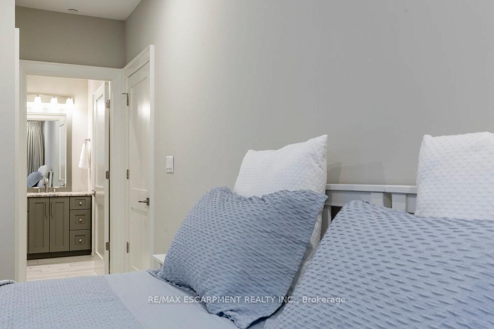 Photo 20 of Unit 102, 208 Bold Street, Hamilton, Durand — HOMEH