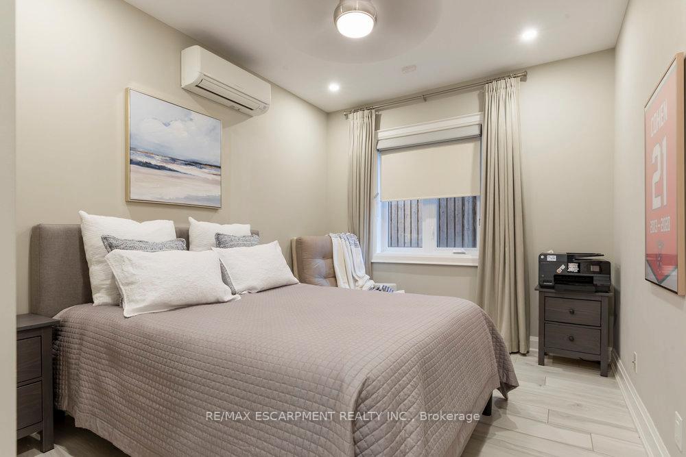 Photo 25 of Unit 102, 208 Bold Street, Hamilton, Durand — HOMEH
