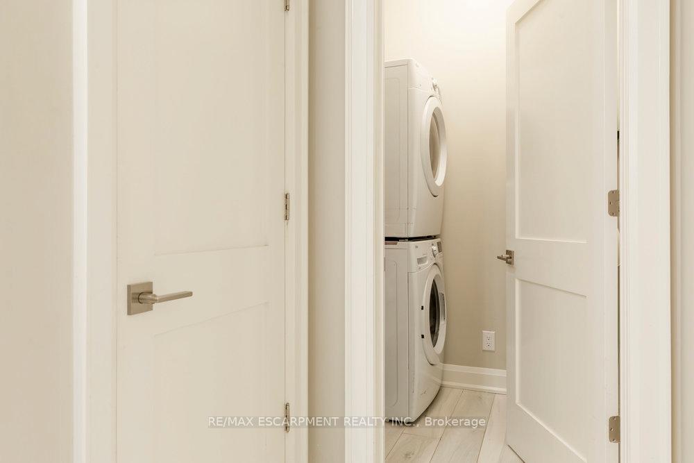 Photo 24 of Unit 102, 208 Bold Street, Hamilton, Durand — HOMEH