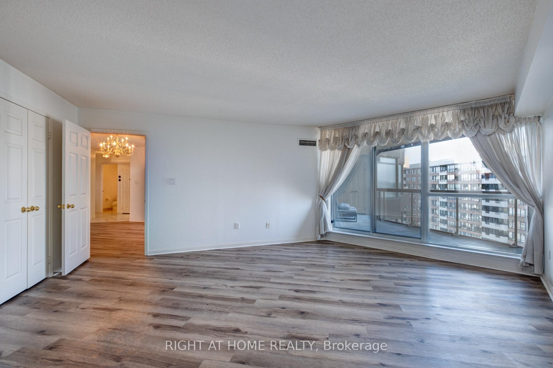Photo 21 of Unit 1017, 610 Bullock Drive, Markham, Markville — HOMEH