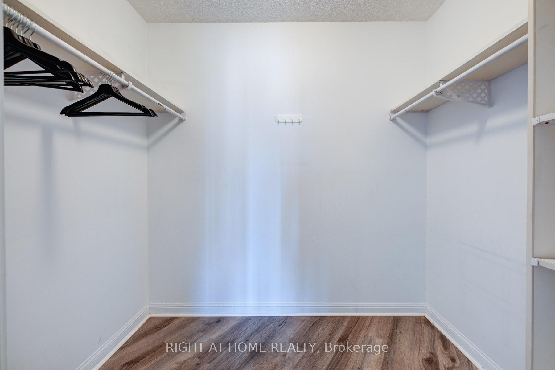 Photo 19 of Unit 1017, 610 Bullock Drive, Markham, Markville — HOMEH