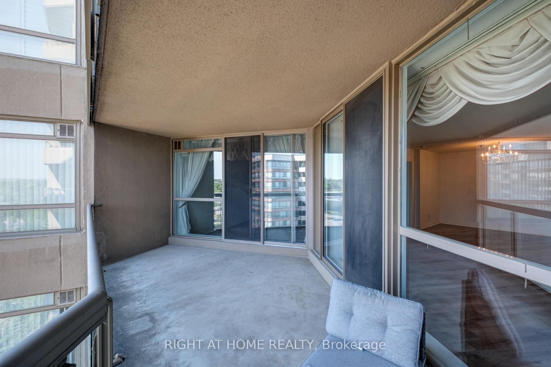 Photo 30 of Unit 1017, 610 Bullock Drive, Markham, Markville — HOMEH