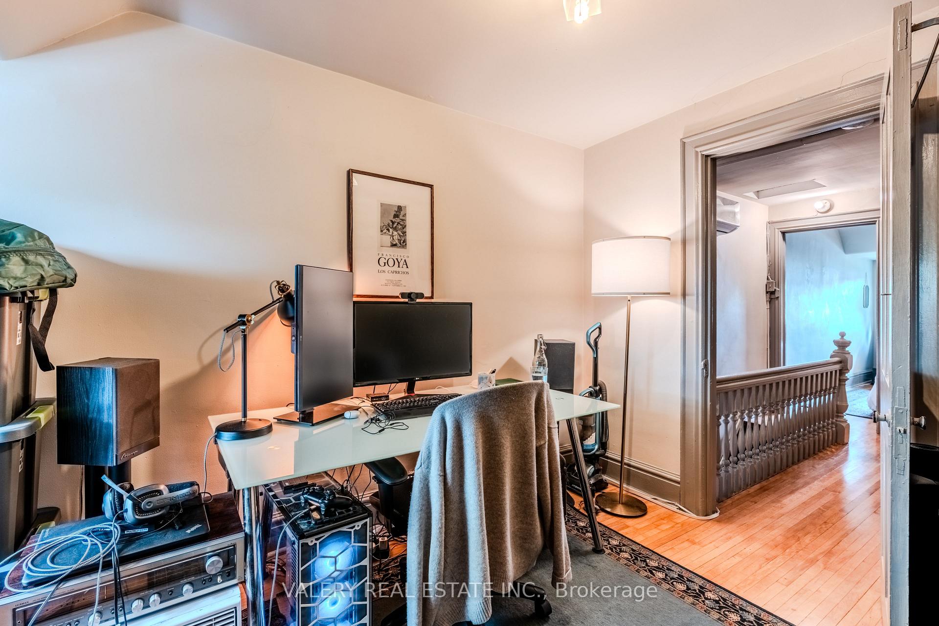 Photo 18 of Unit Upper, 154 Victor Avenue, Toronto, North Riverdale — HOMEH