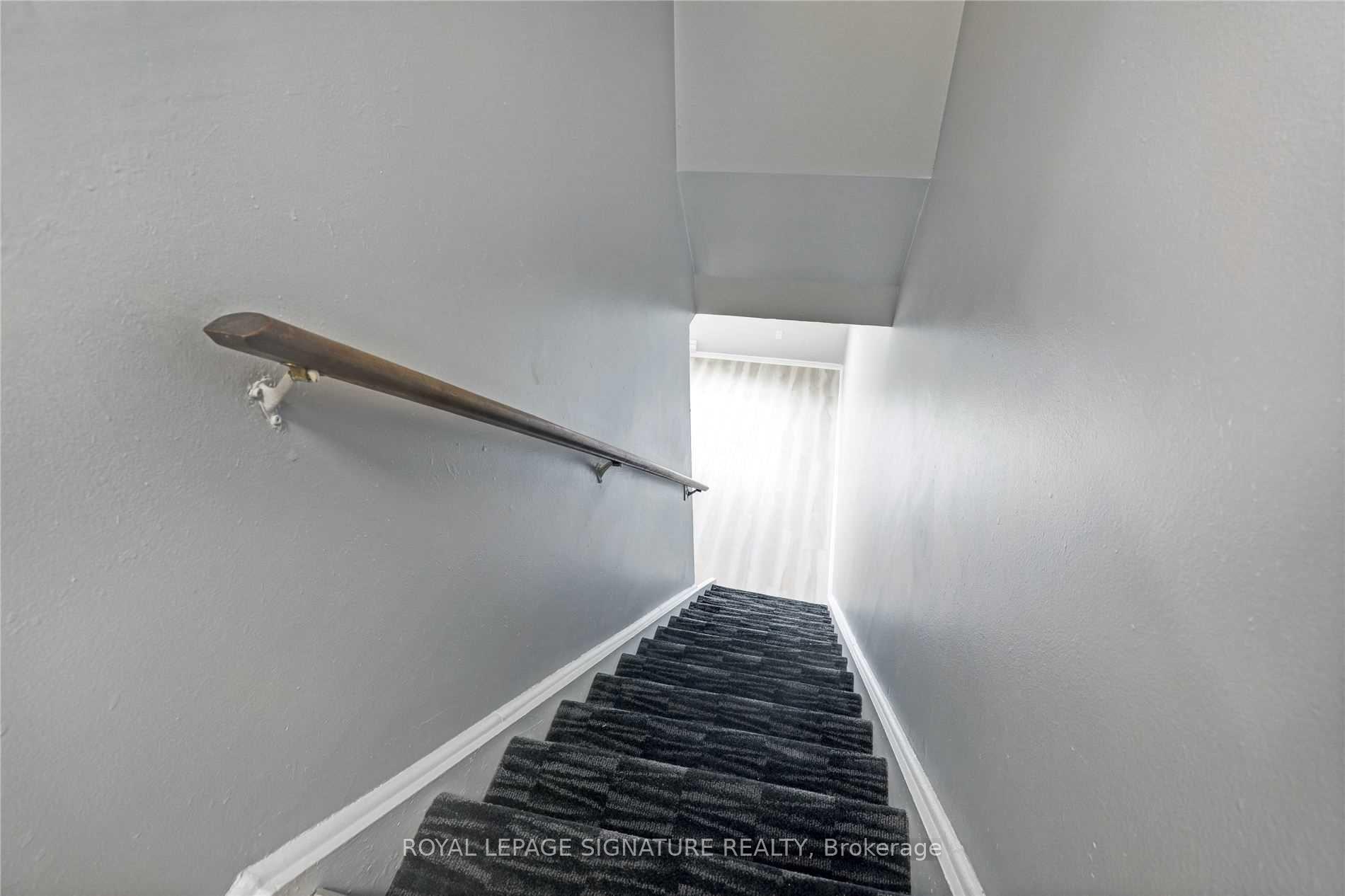 Photo 5 of Unit 2, 937 Danforth Avenue, Toronto, Blake-Jones — HOMEH