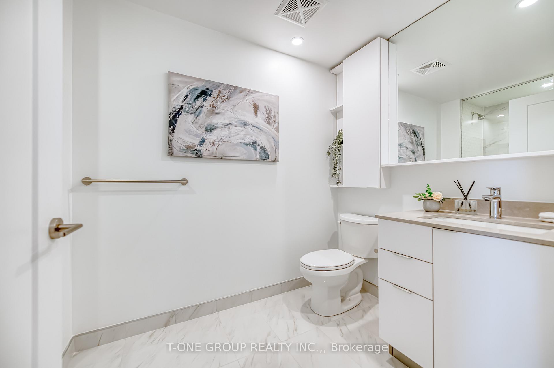 Photo 9 of Unit 1905, 8 Cedarland Drive, Markham, Unionville — HOMEH