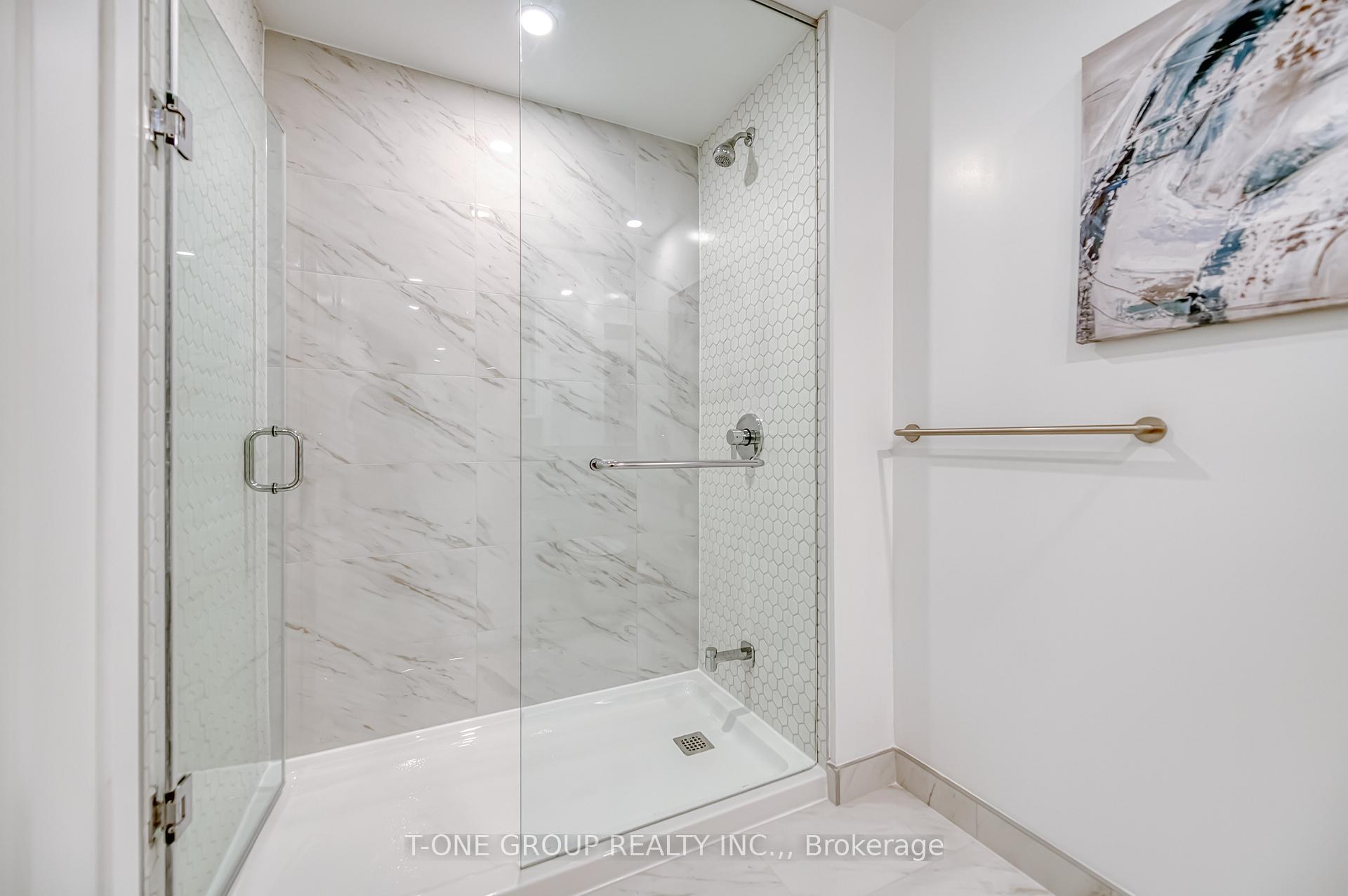 Photo 12 of Unit 1905, 8 Cedarland Drive, Markham, Unionville — HOMEH
