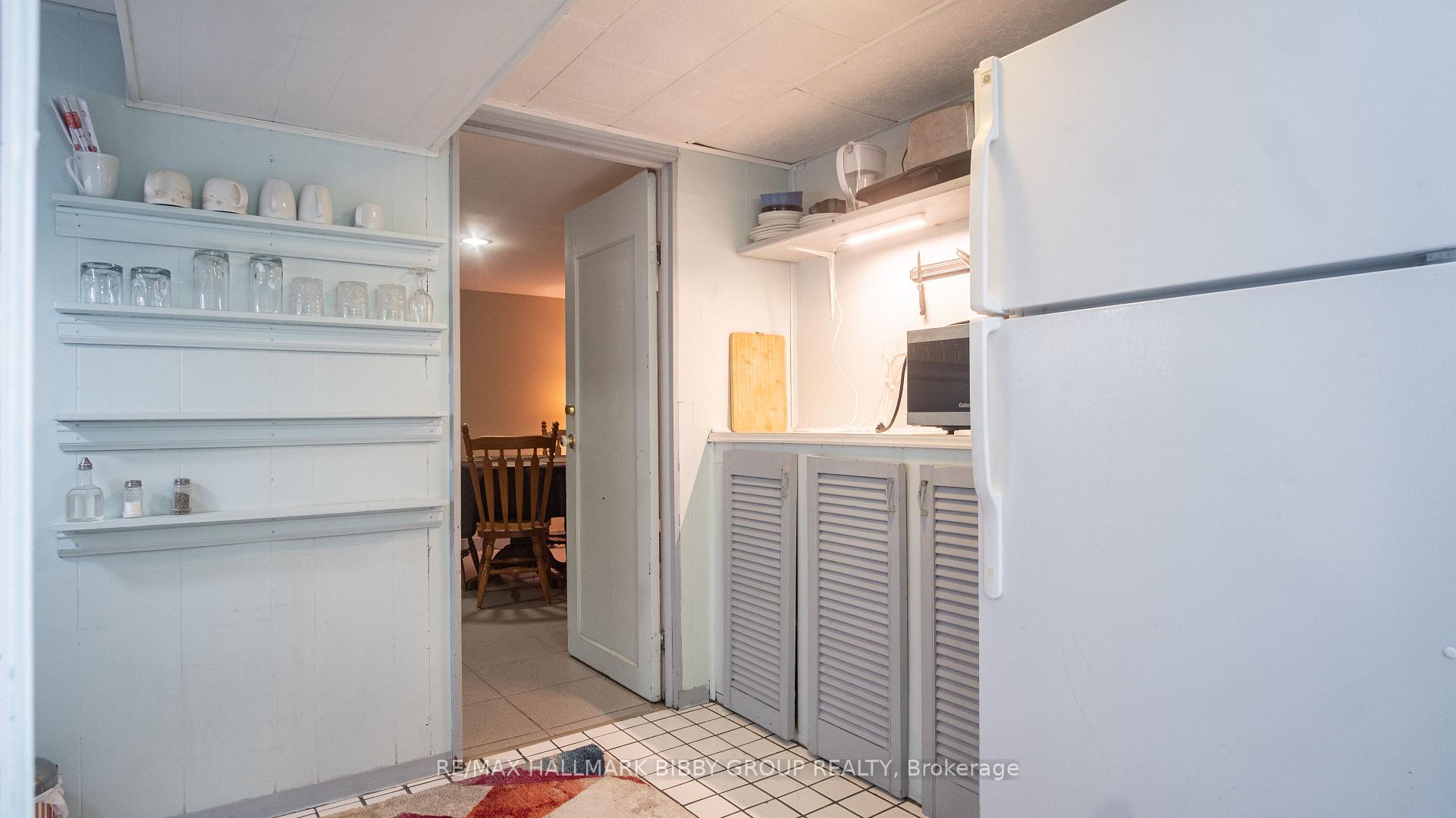 Photo 10 of Unit Lower, 33 Holland Avenue, Toronto, East York — HOMEH