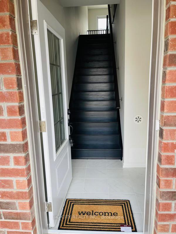 Photo 20 of 127 Danzatore Path, Oshawa, Windfields — HOMEH
