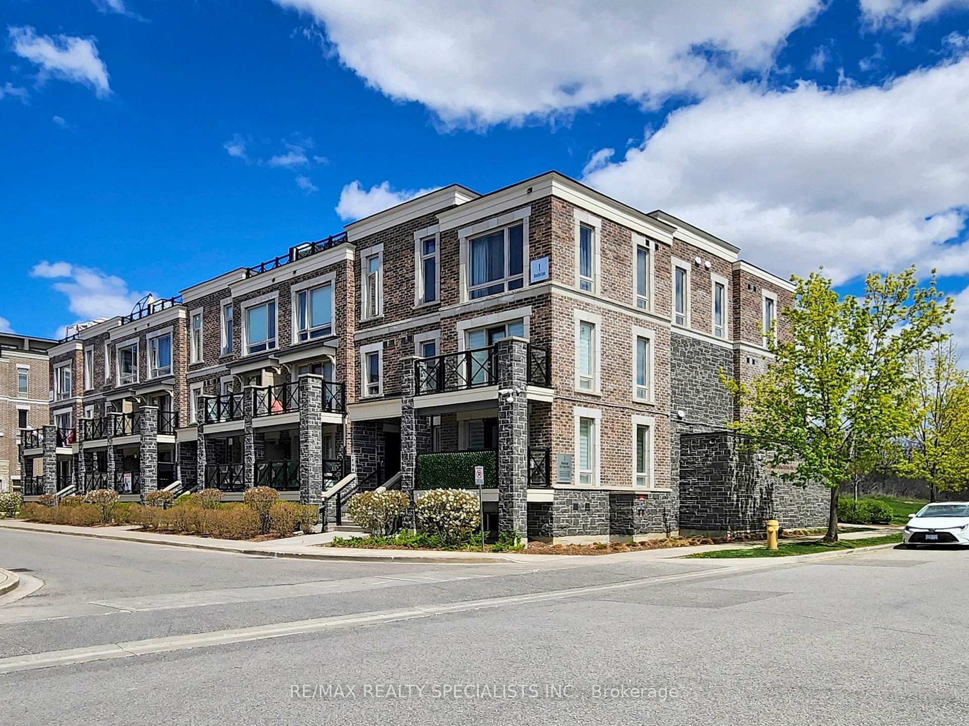 Photo 1 of Unit 817, 1 Blanche Lane, Markham, Cornell — HOMEH