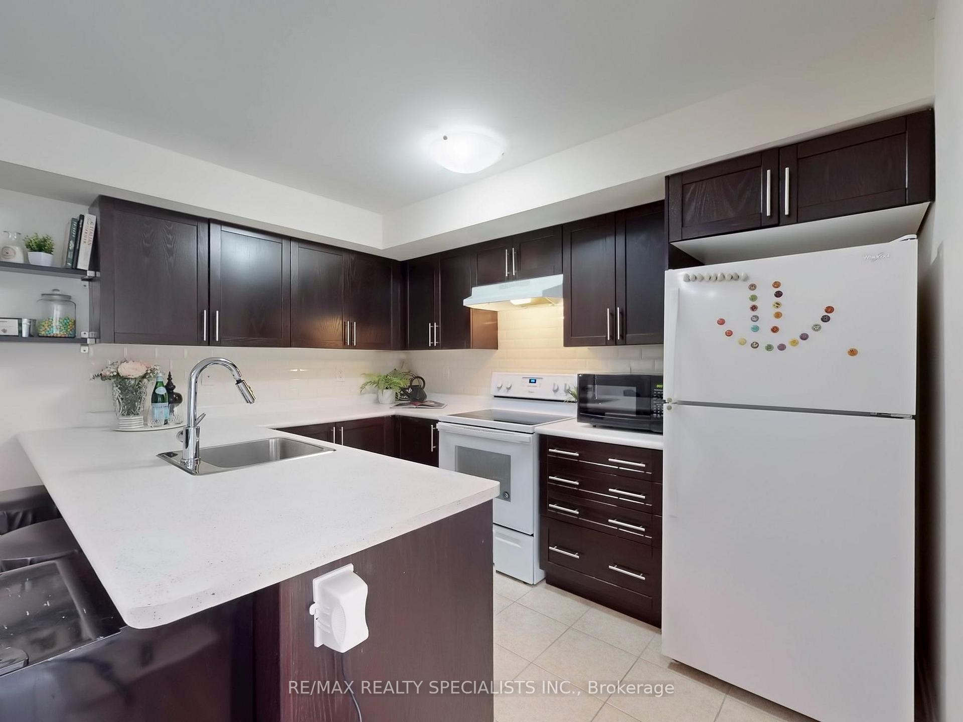 Photo 8 of Unit 817, 1 Blanche Lane, Markham, Cornell — HOMEH