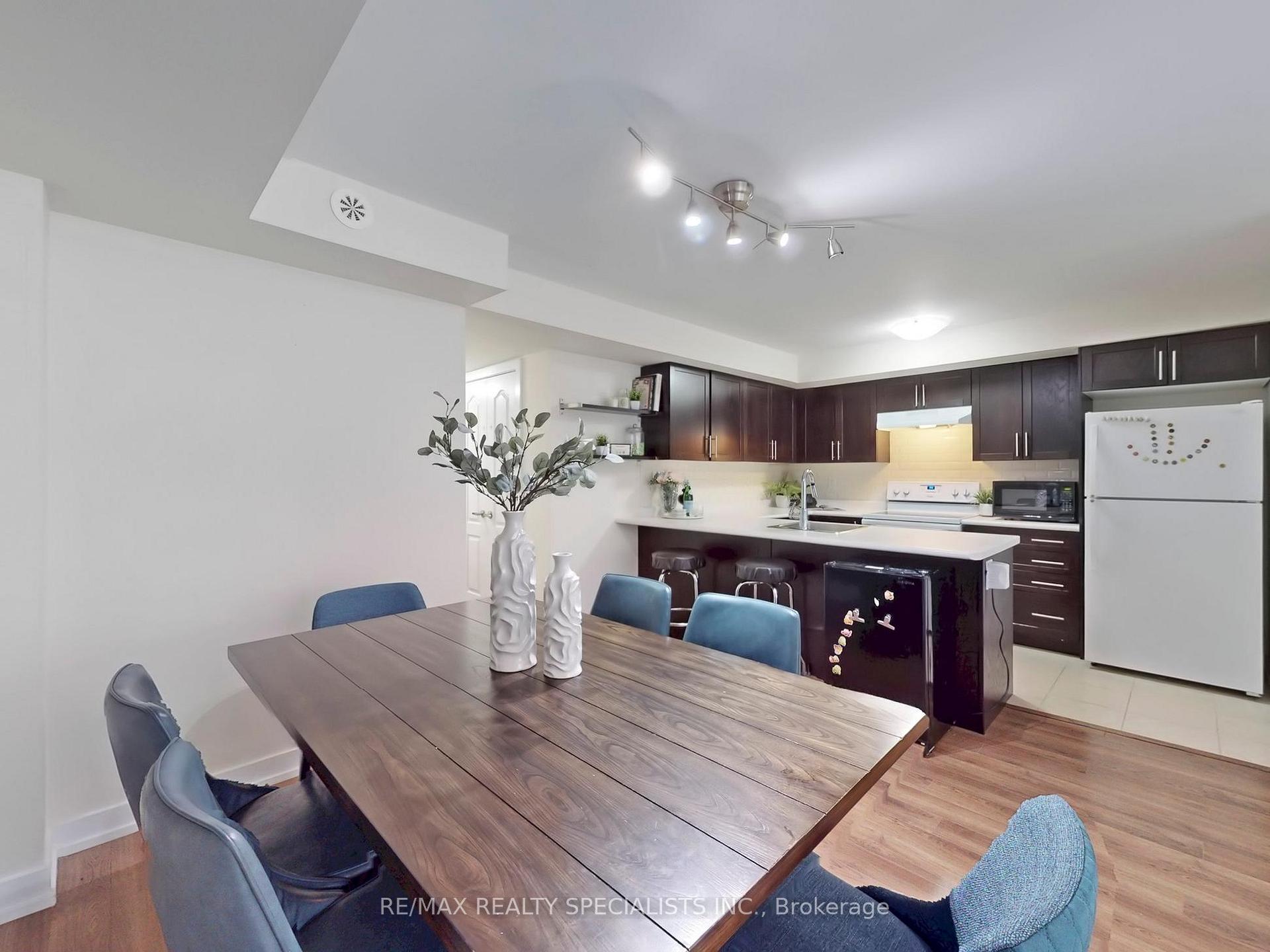 Photo 17 of Unit 817, 1 Blanche Lane, Markham, Cornell — HOMEH