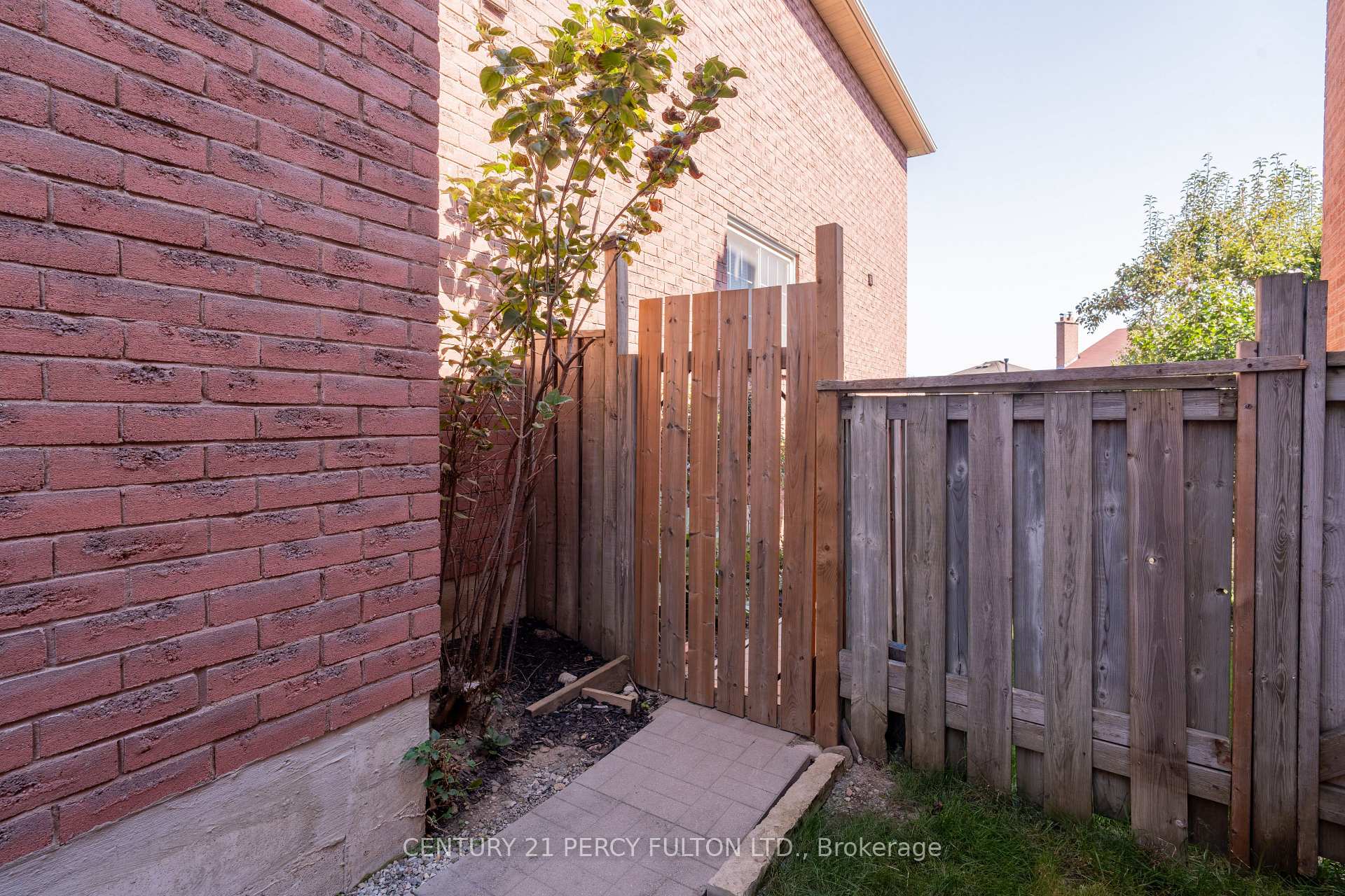 Photo 17 of Unit Bsmt., 9 Dagwell Crescent, Ajax, Central West — HOMEH