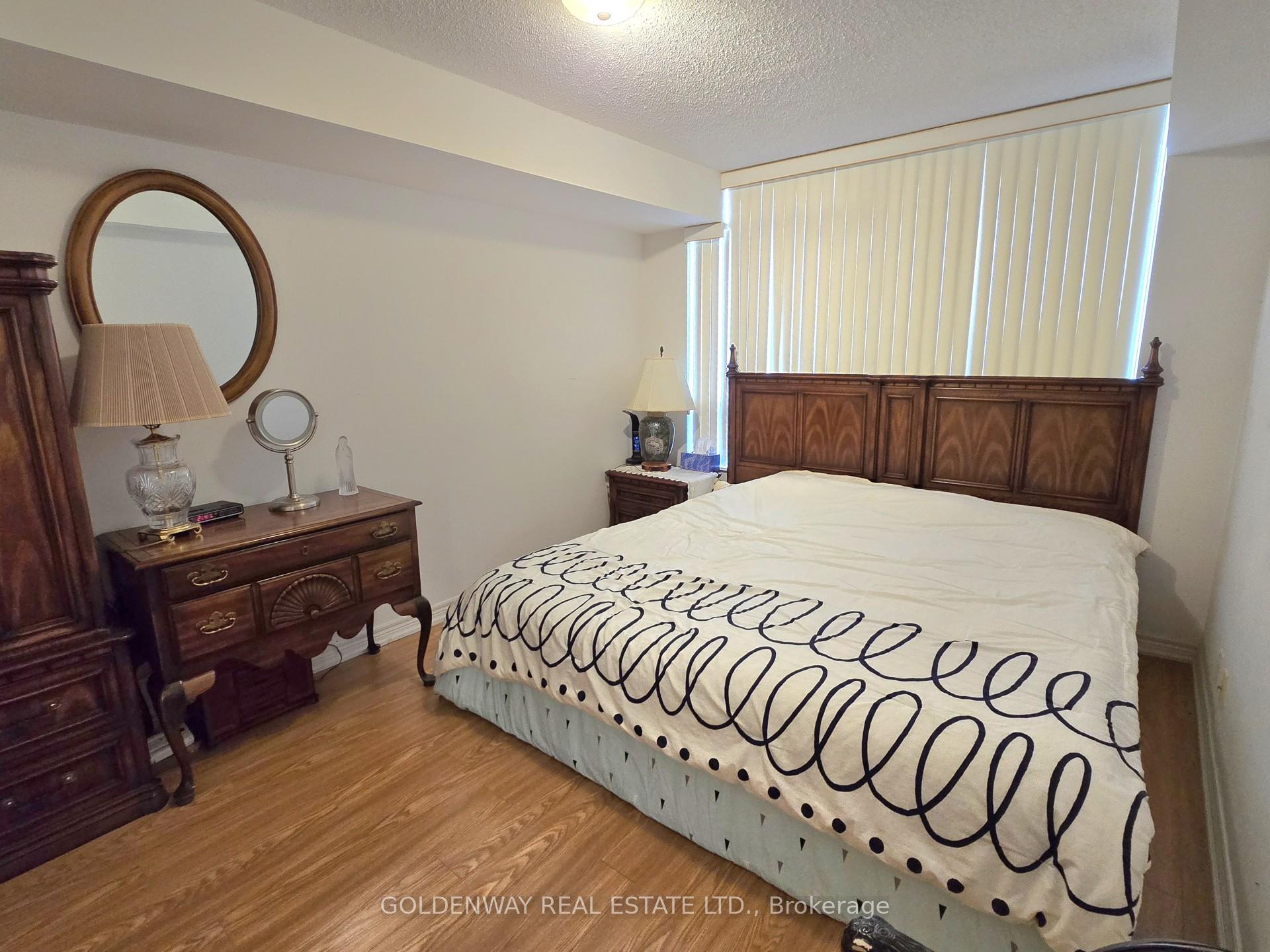 Photo 5 of Unit 821, 33 Cox Boulevard, Markham, Unionville — HOMEH