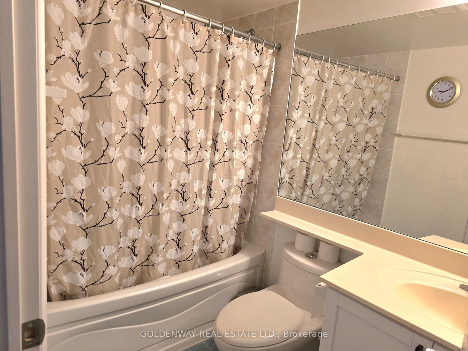 Photo 8 of Unit 821, 33 Cox Boulevard, Markham, Unionville — HOMEH