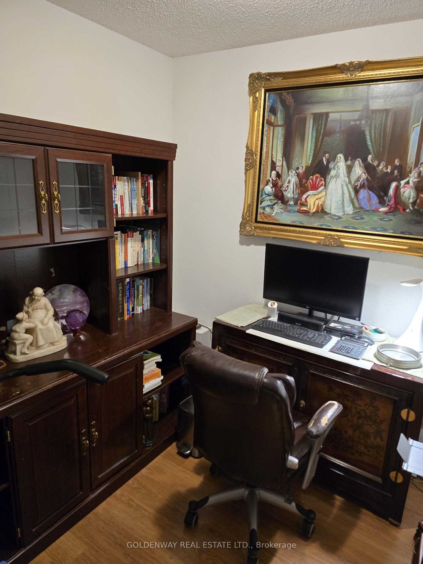 Photo 10 of Unit 821, 33 Cox Boulevard, Markham, Unionville — HOMEH