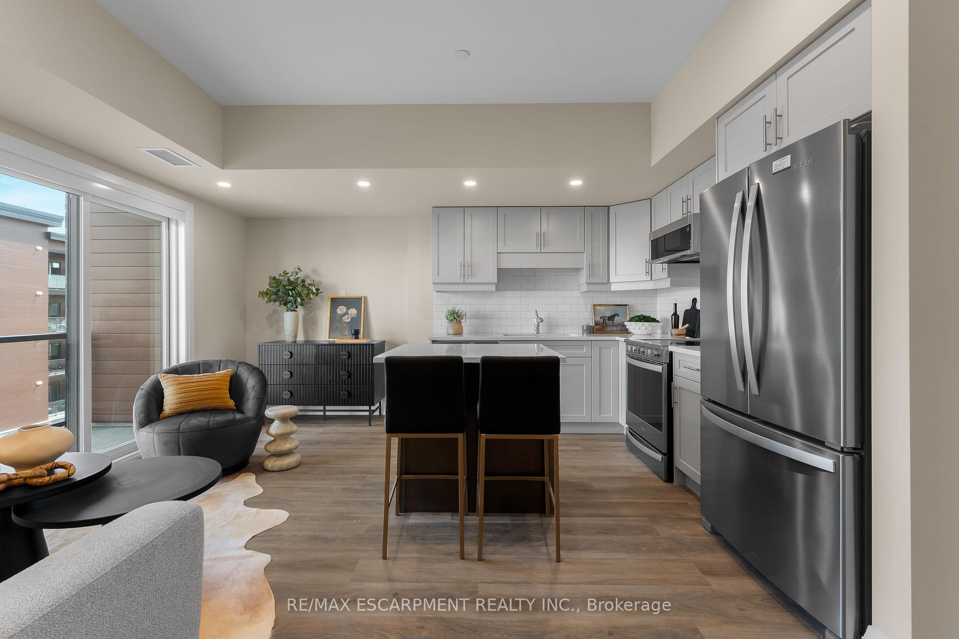 Photo 4 of Unit 314, 118 Summersides Boulevard, Pelham, Fonthill — HOMEH