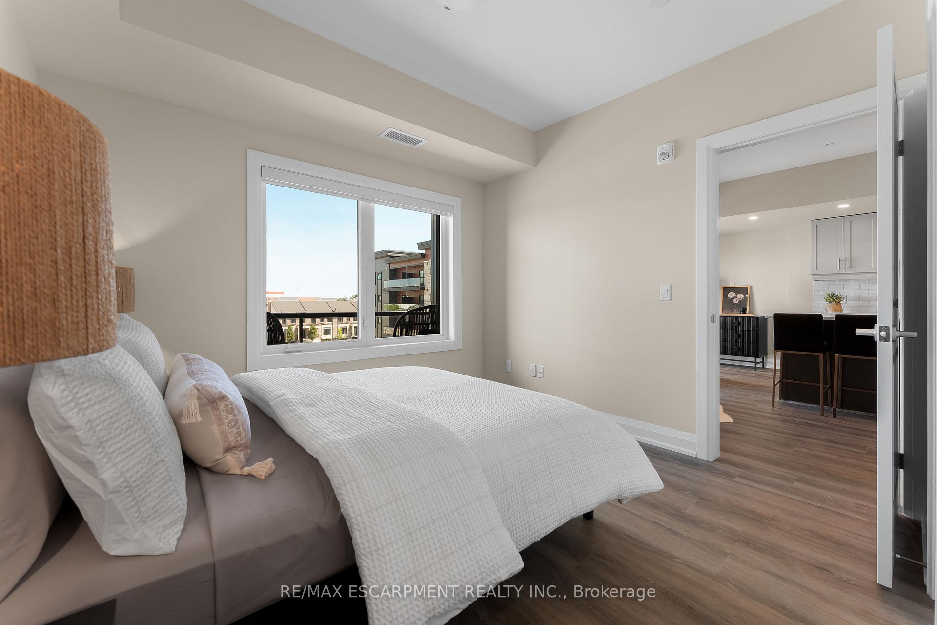 Photo 5 of Unit 314, 118 Summersides Boulevard, Pelham, Fonthill — HOMEH