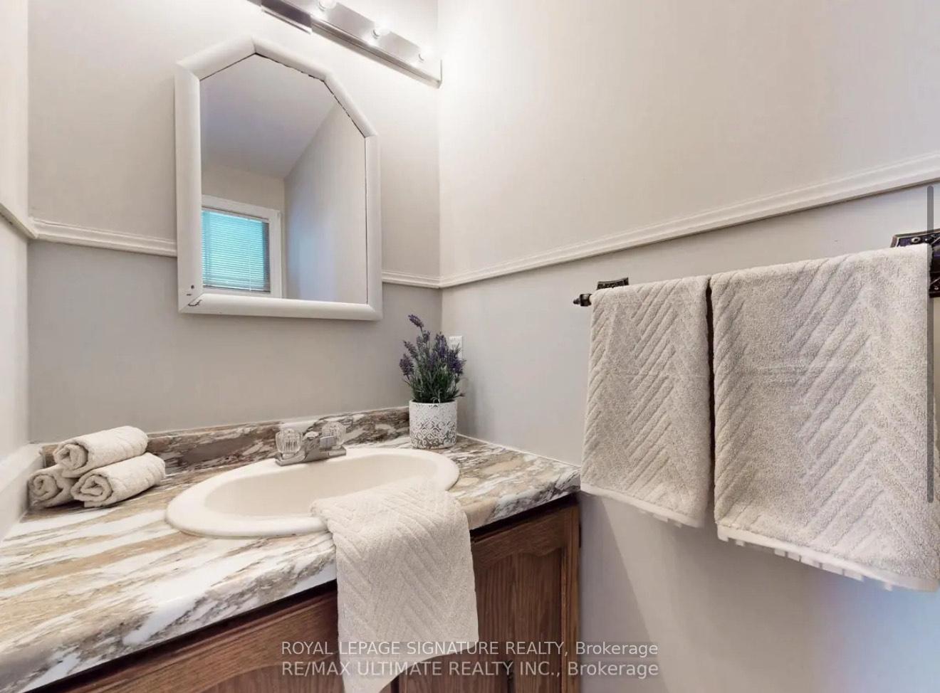 Photo 8 of 467 Poplar Avenue, Ajax, South East — HOMEH