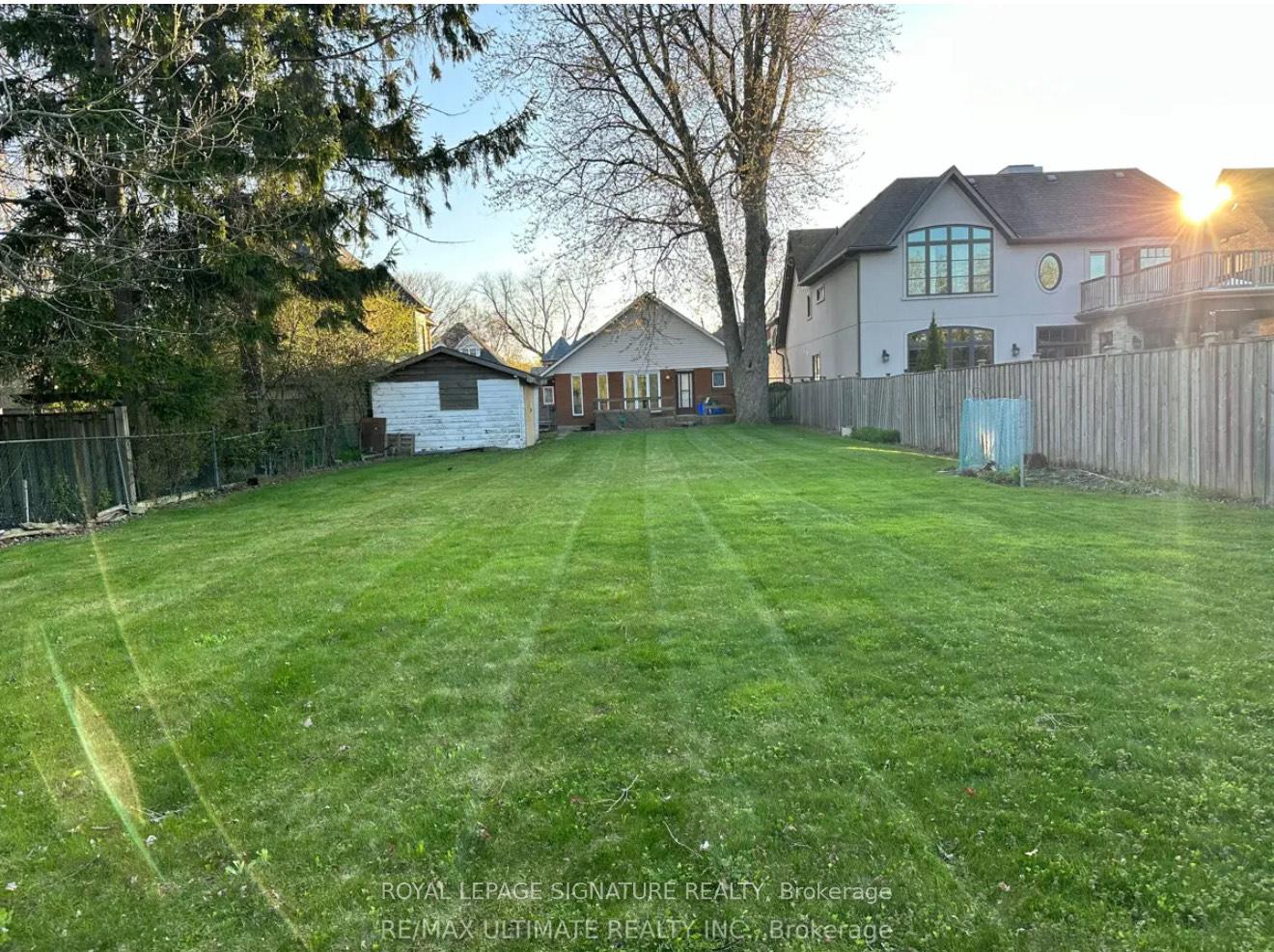 Photo 14 of 467 Poplar Avenue, Ajax, South East — HOMEH