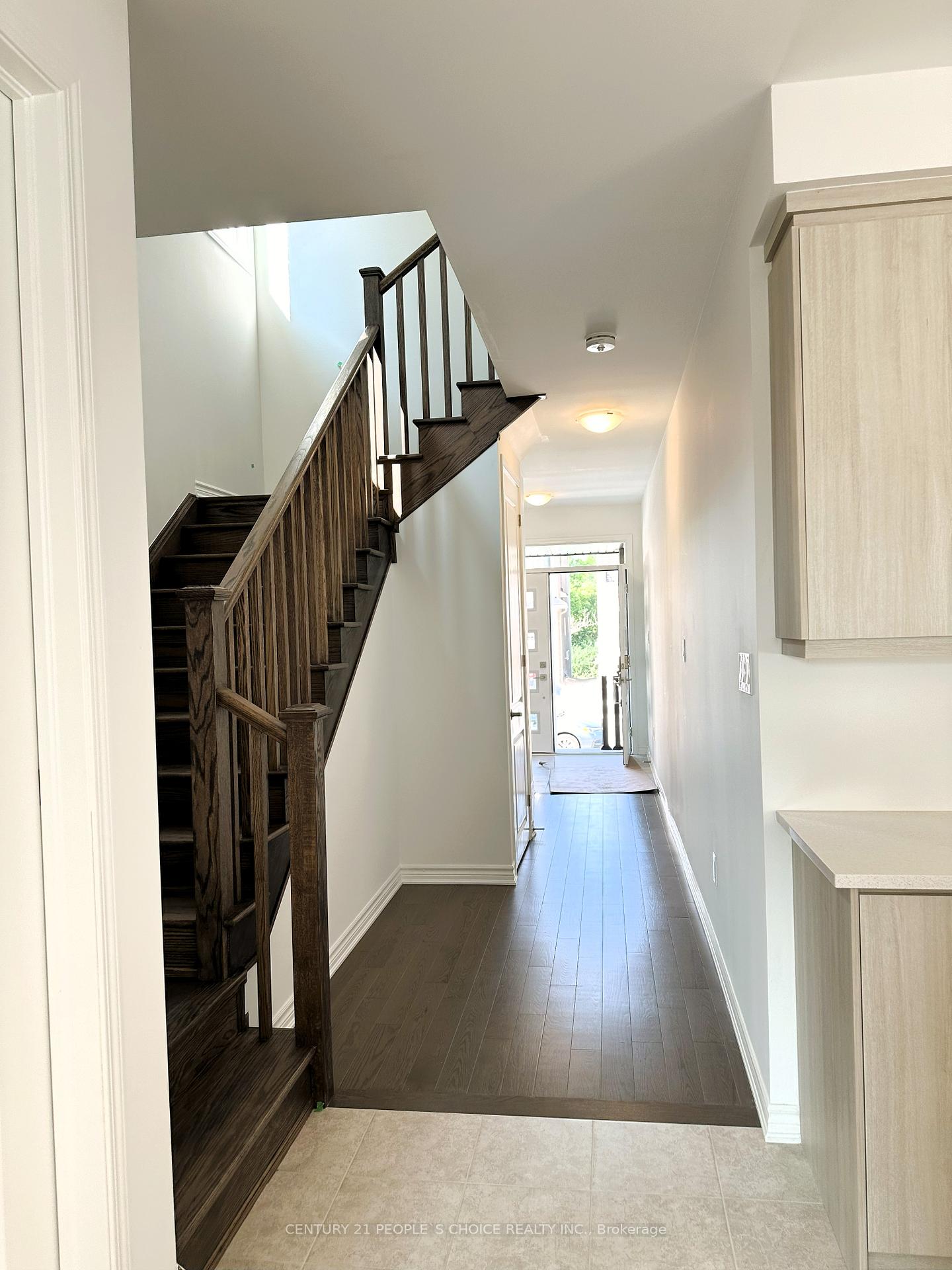 Photo 2 of 3323 Marchington Square, Pickering, Rural Pickering — HOMEH