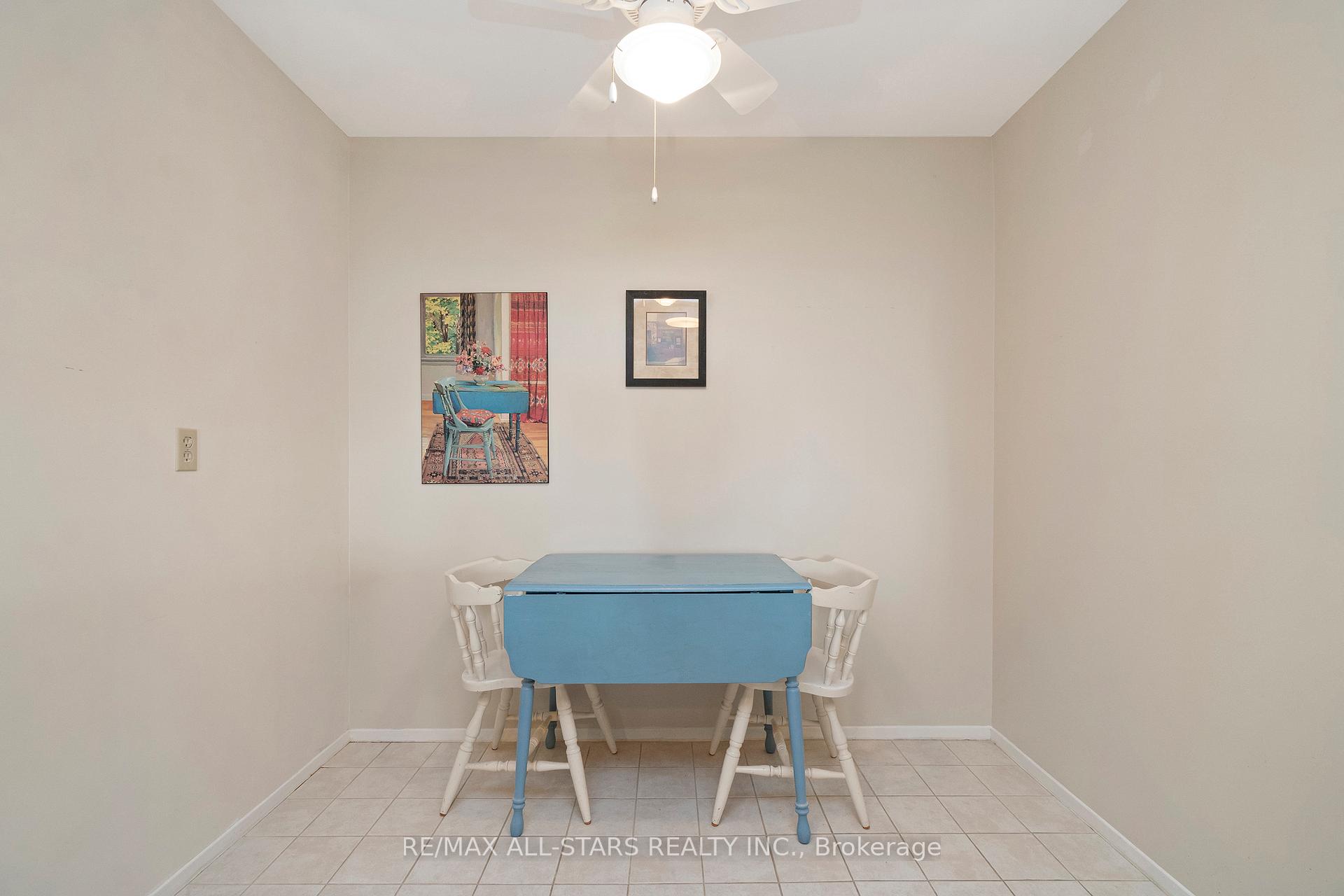 Photo 23 of Unit 822, 25 Austin Drive, Markham, Markville — HOMEH