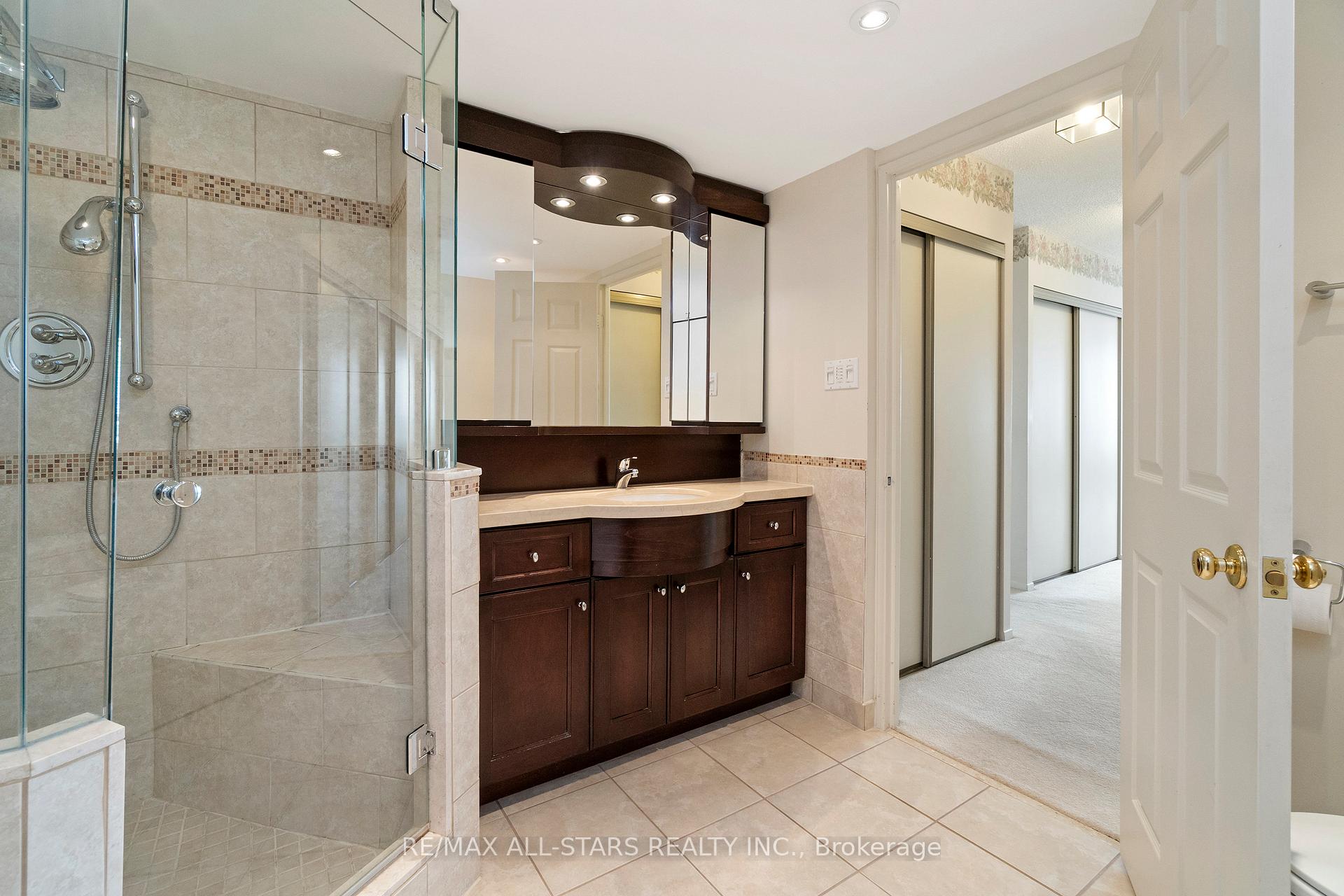 Photo 39 of Unit 822, 25 Austin Drive, Markham, Markville — HOMEH