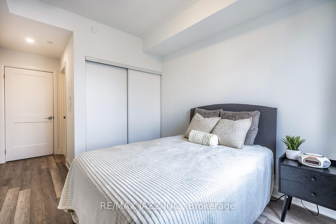 Photo 22 of Unit 126, 50 Lakebreeze Drive, Clarington, Newcastle — HOMEH
