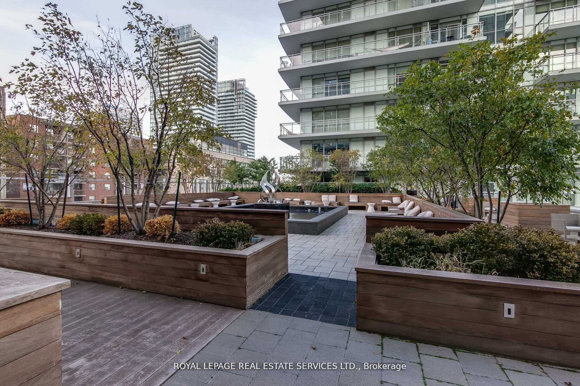 Photo 37 of Unit 727, 89 Dunfield Avenue, Toronto, Mount Pleasant West — HOMEH