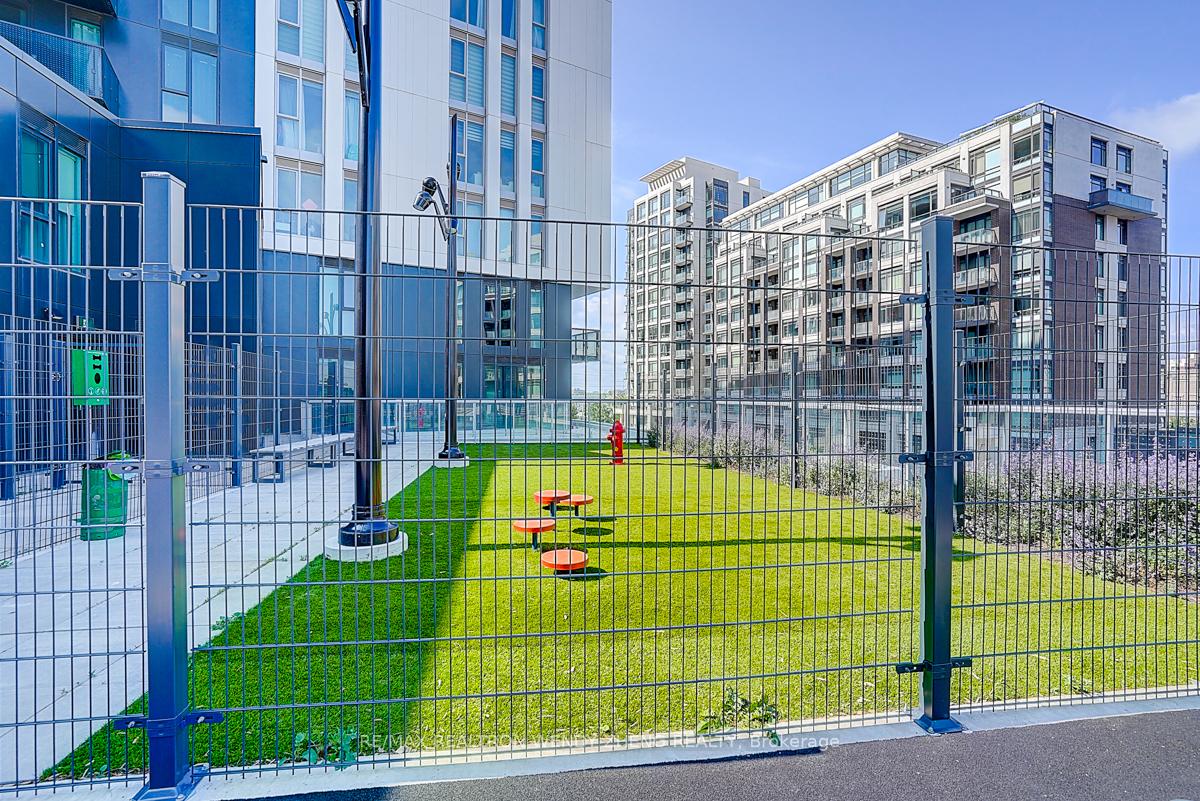 Photo 34 of Unit 1004, 8119 Birchmount Road, Markham, Unionville — HOMEH