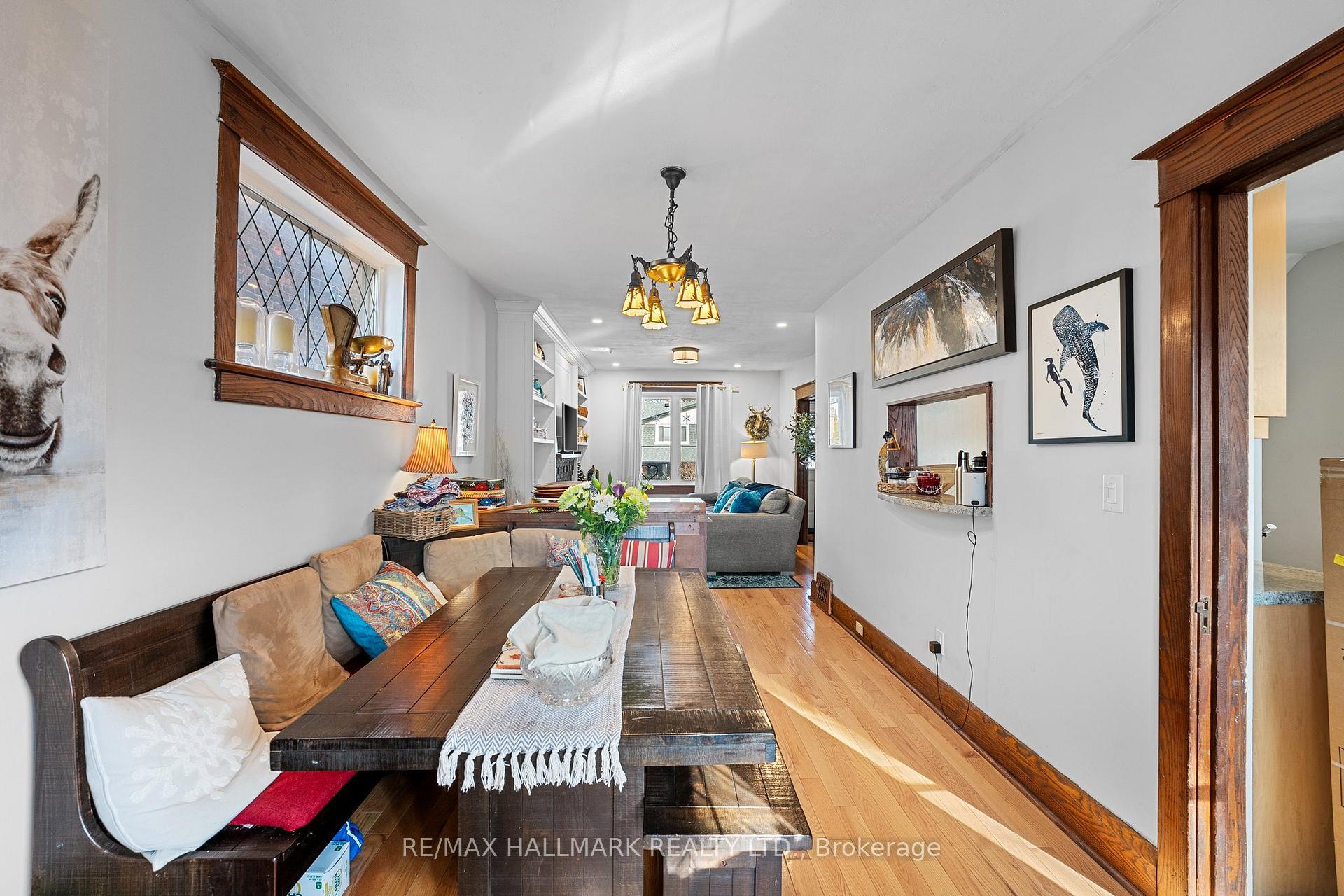 Photo 6 of 24 Firstbrooke Road, Toronto, East End-Danforth — HOMEH