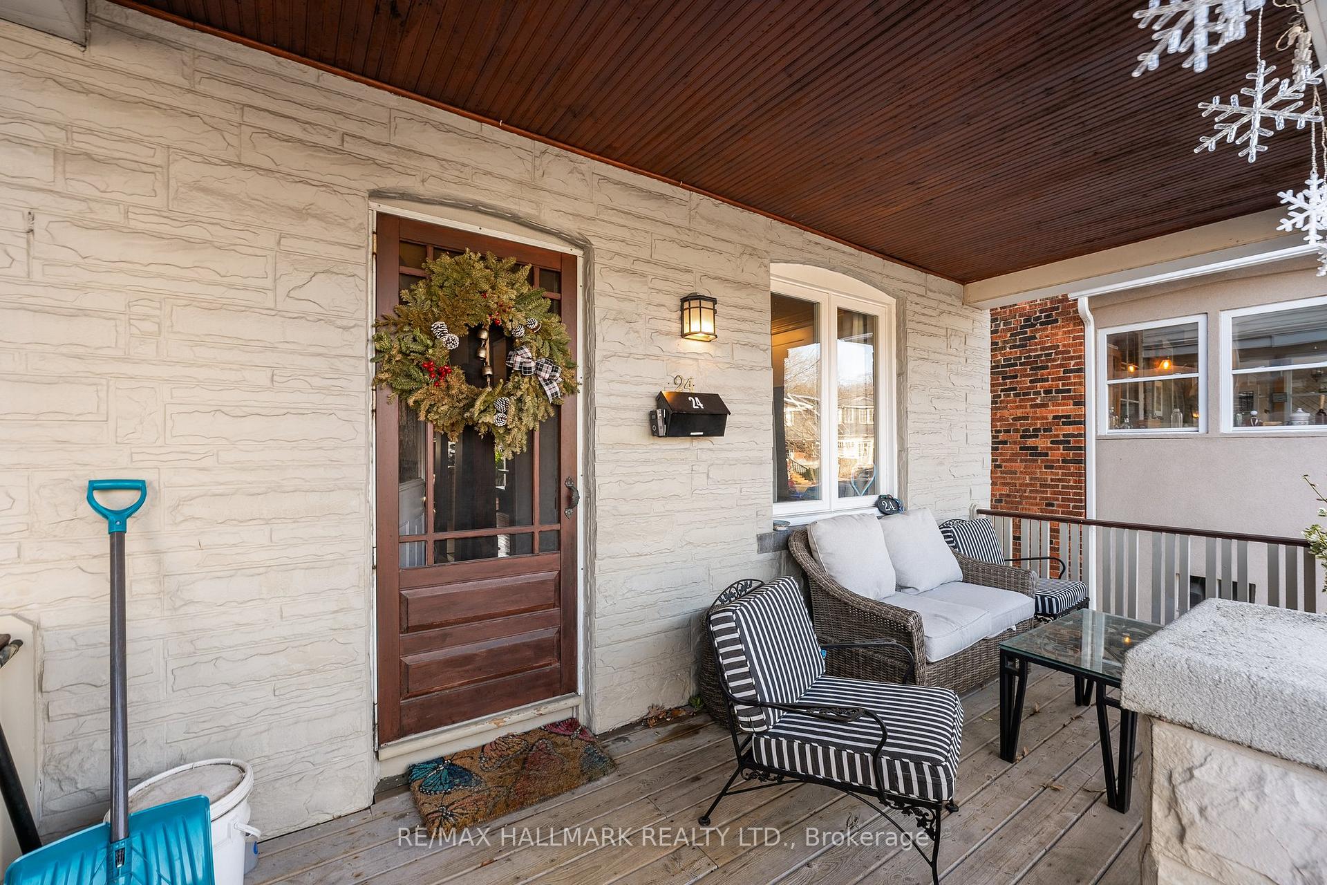 Photo 34 of 24 Firstbrooke Road, Toronto, East End-Danforth — HOMEH