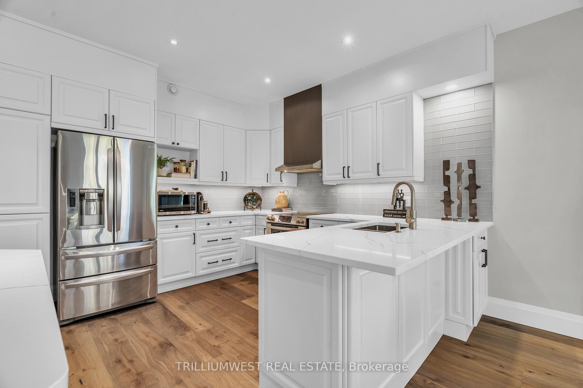 Photo 20 of Unit 9, 260 Deer Ridge Drive, Kitchener — HOMEH